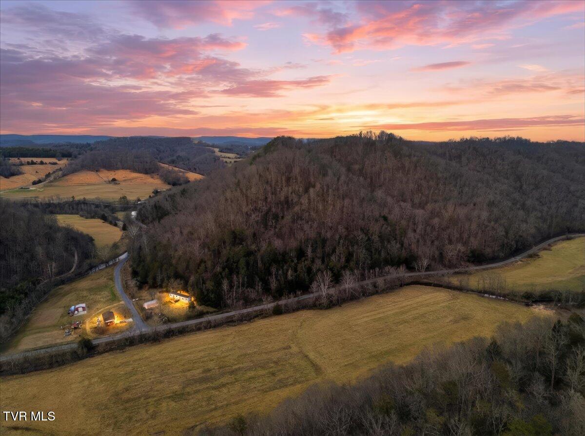 118 Providence Road Sneedville, TN 37869 - Photo 2 of 61 02-Virtual Twilight 2