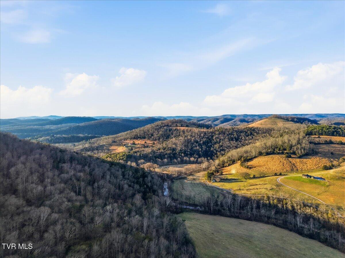 118 Providence Road Sneedville, TN 37869 - Photo 23 of 61 40-118 Providence rd 2nd-6