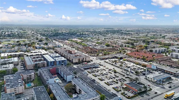 $2,500 | 6070 West 19th Avenue, Unit 315, Hialeah, FL 33012