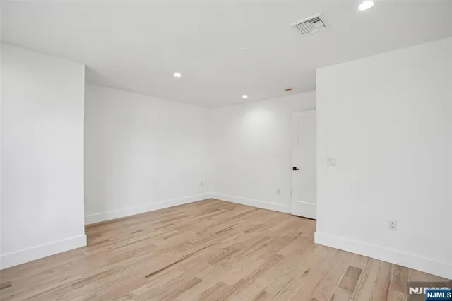 $1,125,000 | 312 Lambert, Northvale, NJ 07647