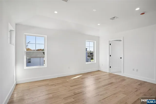 $1,125,000 | 312 Lambert, Northvale, NJ 07647