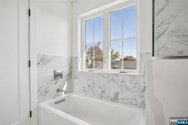 $1,125,000 | 312 Lambert, Northvale, NJ 07647