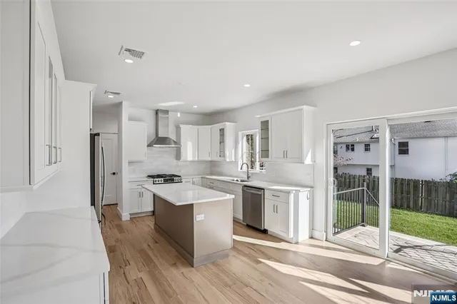 $1,125,000 | 312 Lambert, Northvale, NJ 07647