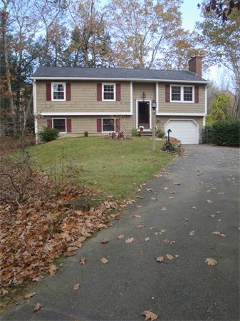 65 Shepard Road Sturbridge, MA 01566 - Photo 1 of 25 Gallery Image 1