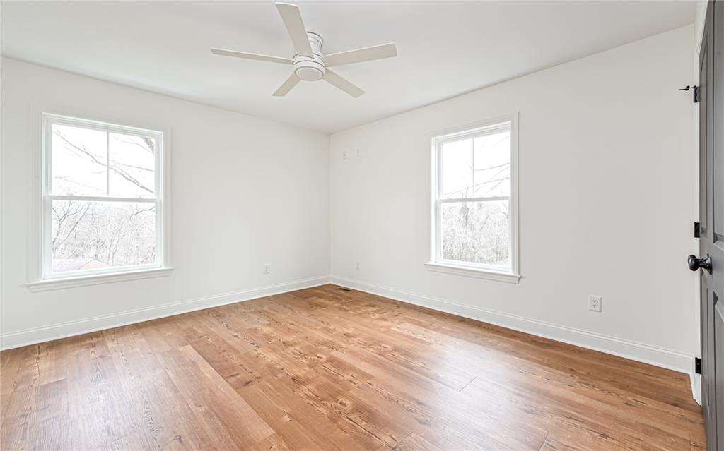 1773 Locust Road Sewickley, PA 15143 - Photo 24 of 34 Nice sized fourth bedroom.
