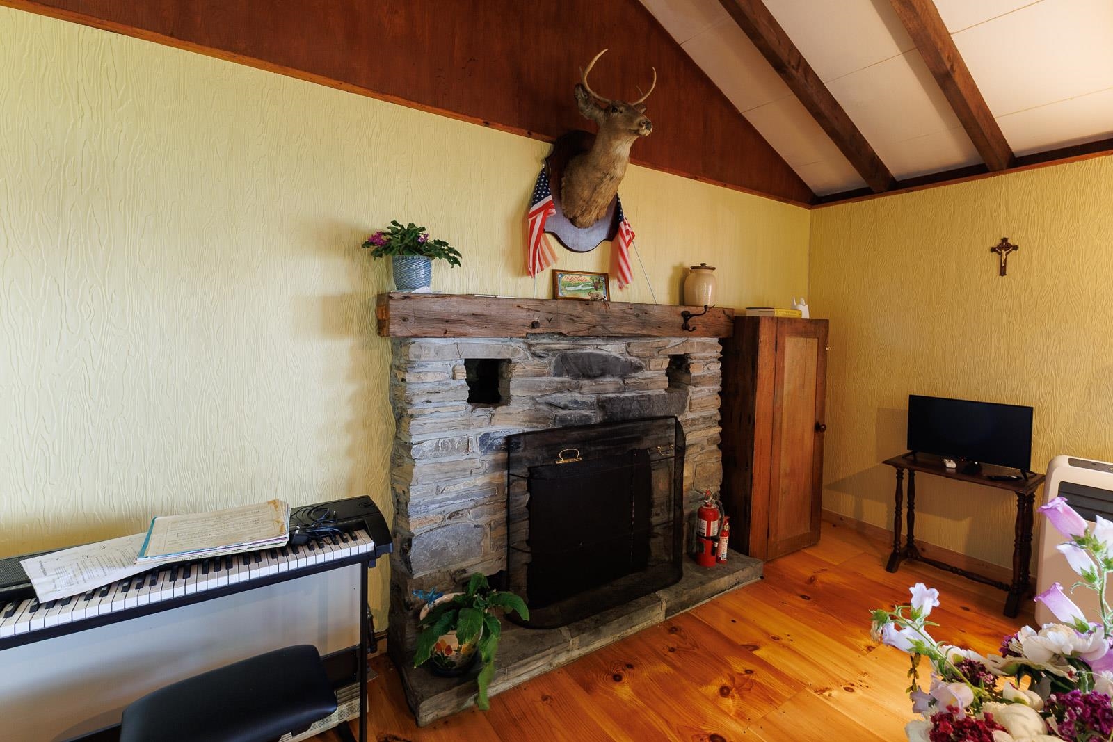 1741 South End Road North Hero, VT 05474 - Photo 23 of 49