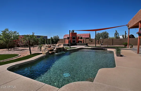 $924,999 | 1111 East Superstition Boulevard, Apache Junction, AZ 85119