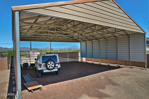 $924,999 | 1111 East Superstition Boulevard, Apache Junction, AZ 85119