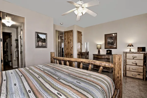 $924,999 | 1111 East Superstition Boulevard, Apache Junction, AZ 85119