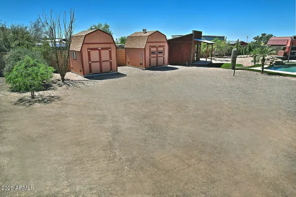$924,999 | 1111 East Superstition Boulevard, Apache Junction, AZ 85119