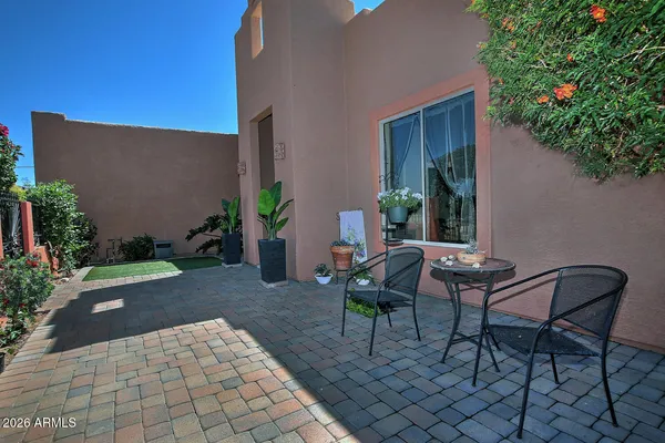 $924,999 | 1111 East Superstition Boulevard, Apache Junction, AZ 85119
