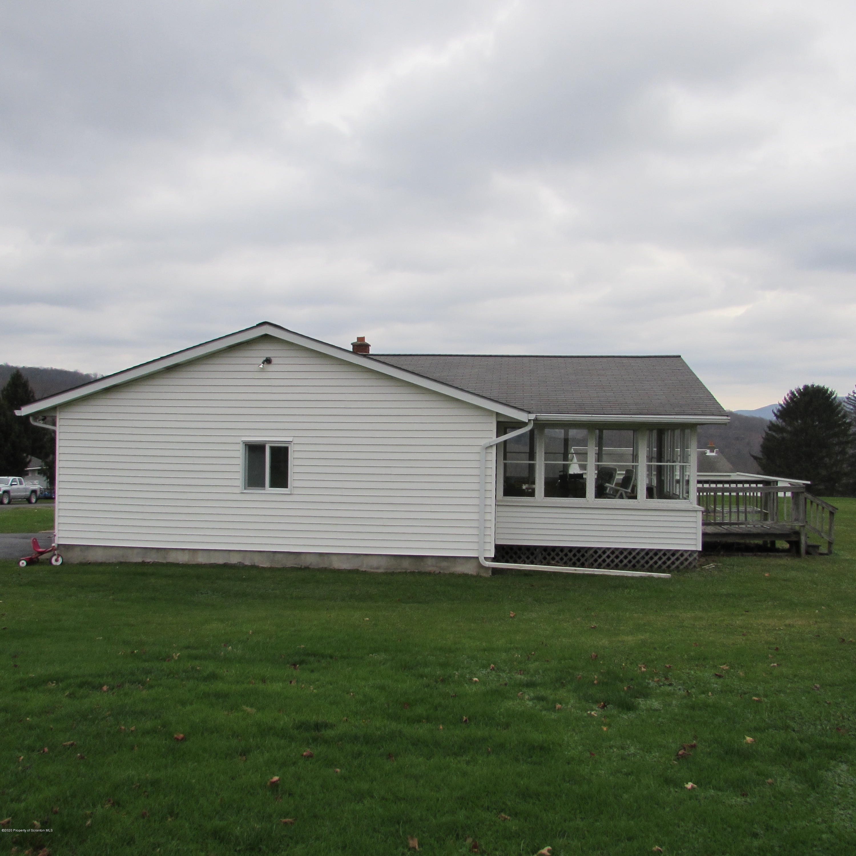 10 Margrow Road Tunkhannock, PA 18657 - Photo 14 of 18 Gallery Image 14