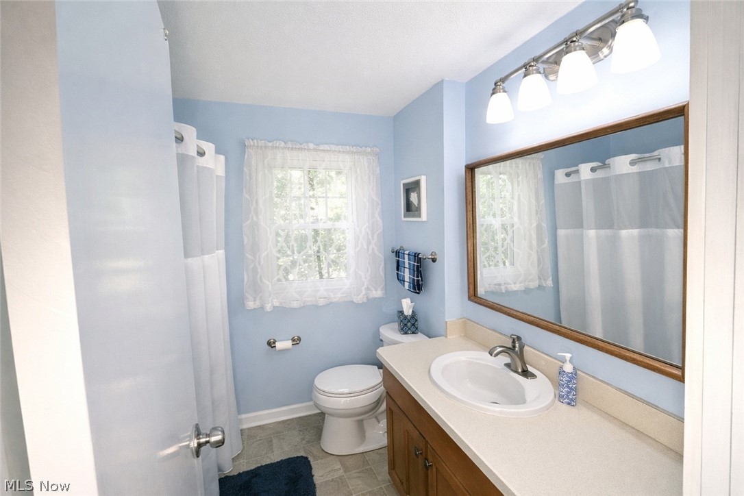 842 South Hametown Road Akron, OH 44321 - Photo 27 of 34