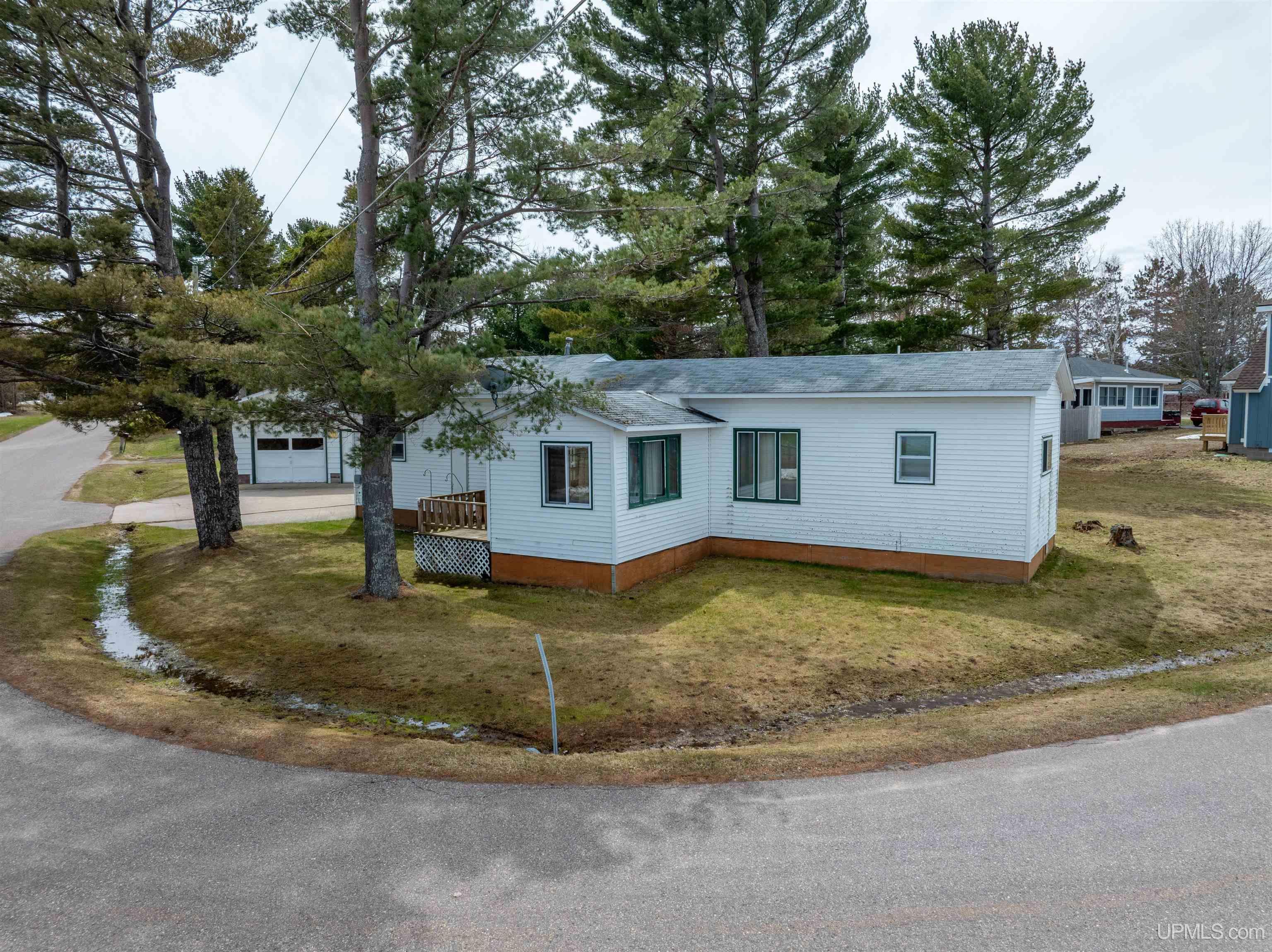 N7799 Bayberry Road Munising, MI 49862 - Photo 2 of 31