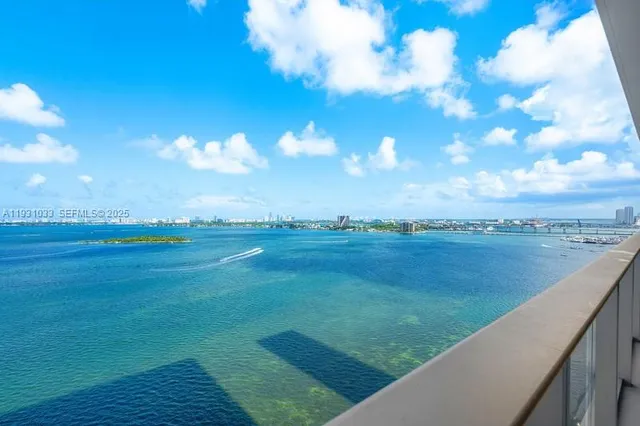 $9,500 | 700 Northeast 24th Street, Unit 1703, Miami, FL 33137