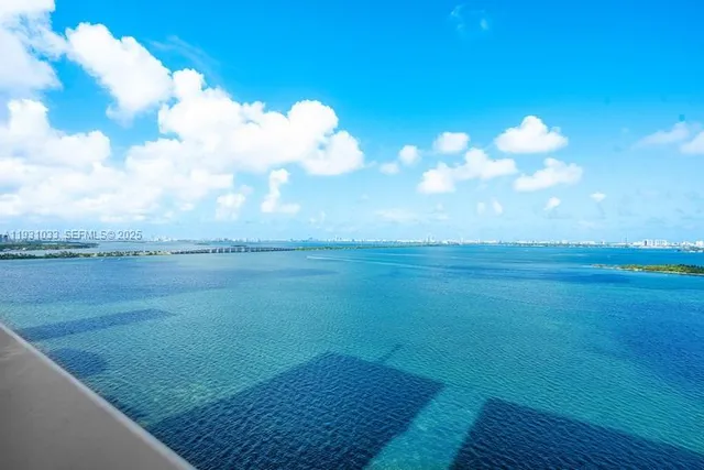 $9,500 | 700 Northeast 24th Street, Unit 1703, Miami, FL 33137