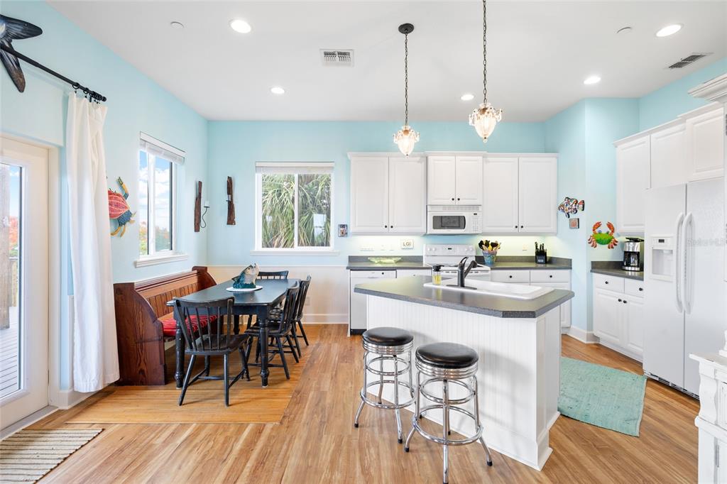 8932 Gulf Street Boca Grande, FL 33921 - Photo 14 of 59