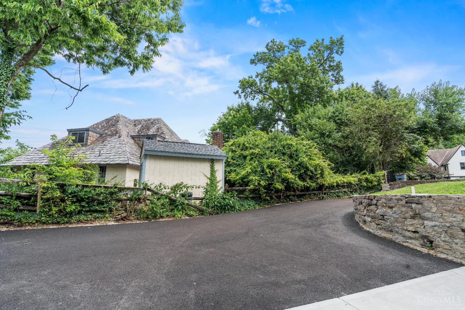 4150 Paddock Road Cincinnati, OH 45229 - Photo 72 of 80 Gallery Image 72