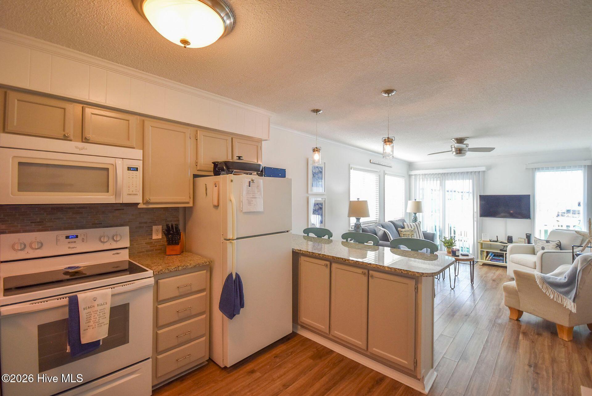 301 Commerce Way, Unit 329 Atlantic Beach, NC 28512 - Photo 6 of 35 SS5