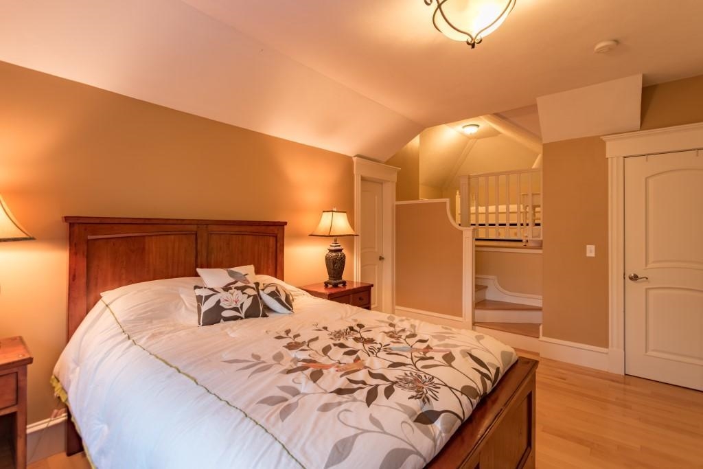 221 South Road Rye, NH 03871 - Photo 3 of 11