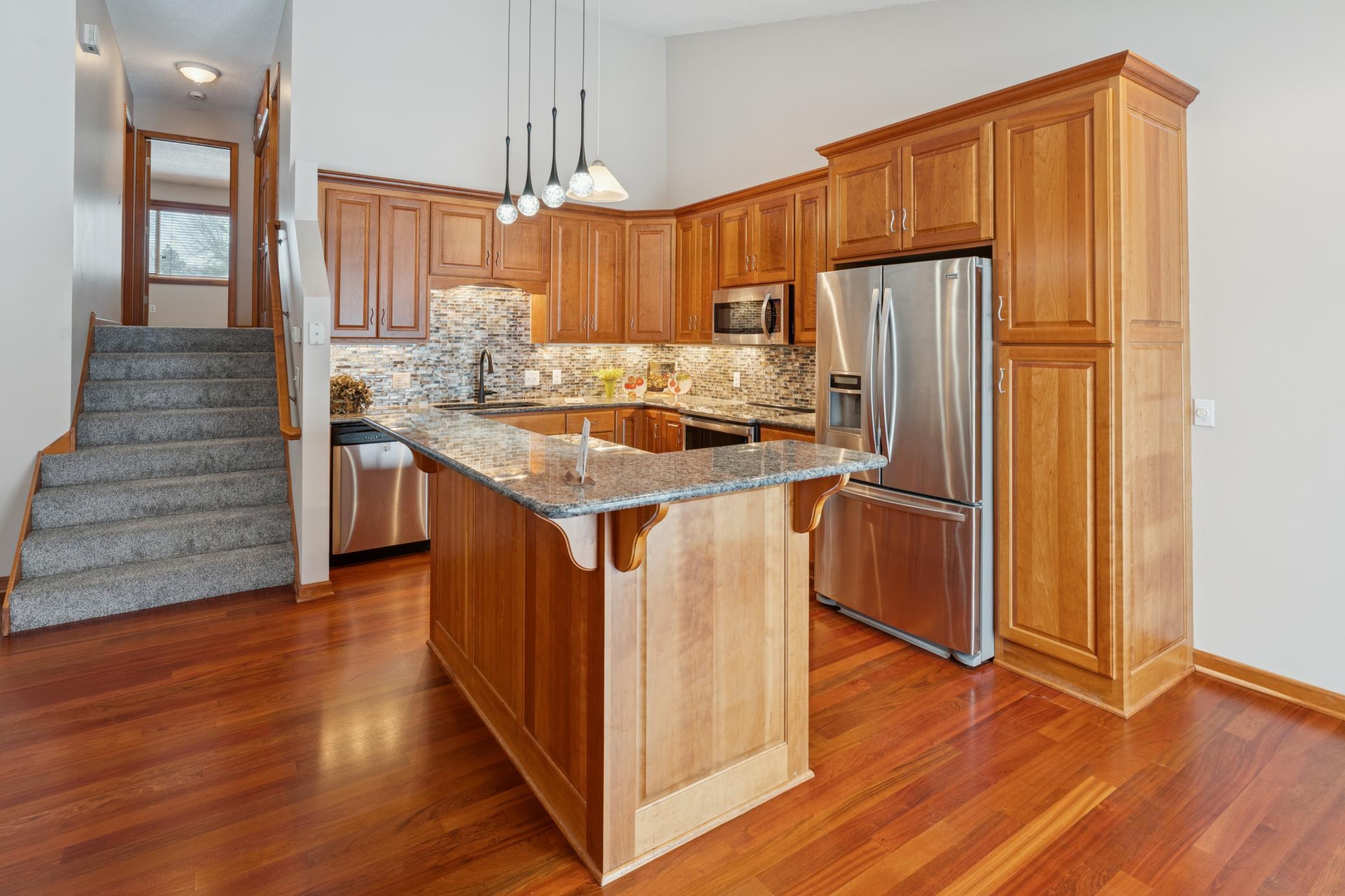 8317 Mitchell Road Eden Prairie, MN 55347 - Photo 5 of 24