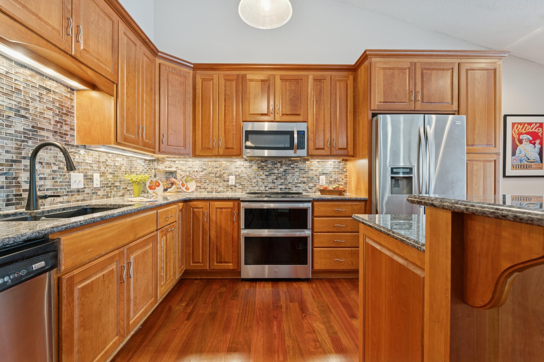 8317 Mitchell Road Eden Prairie, MN 55347 - Photo 7 of 24