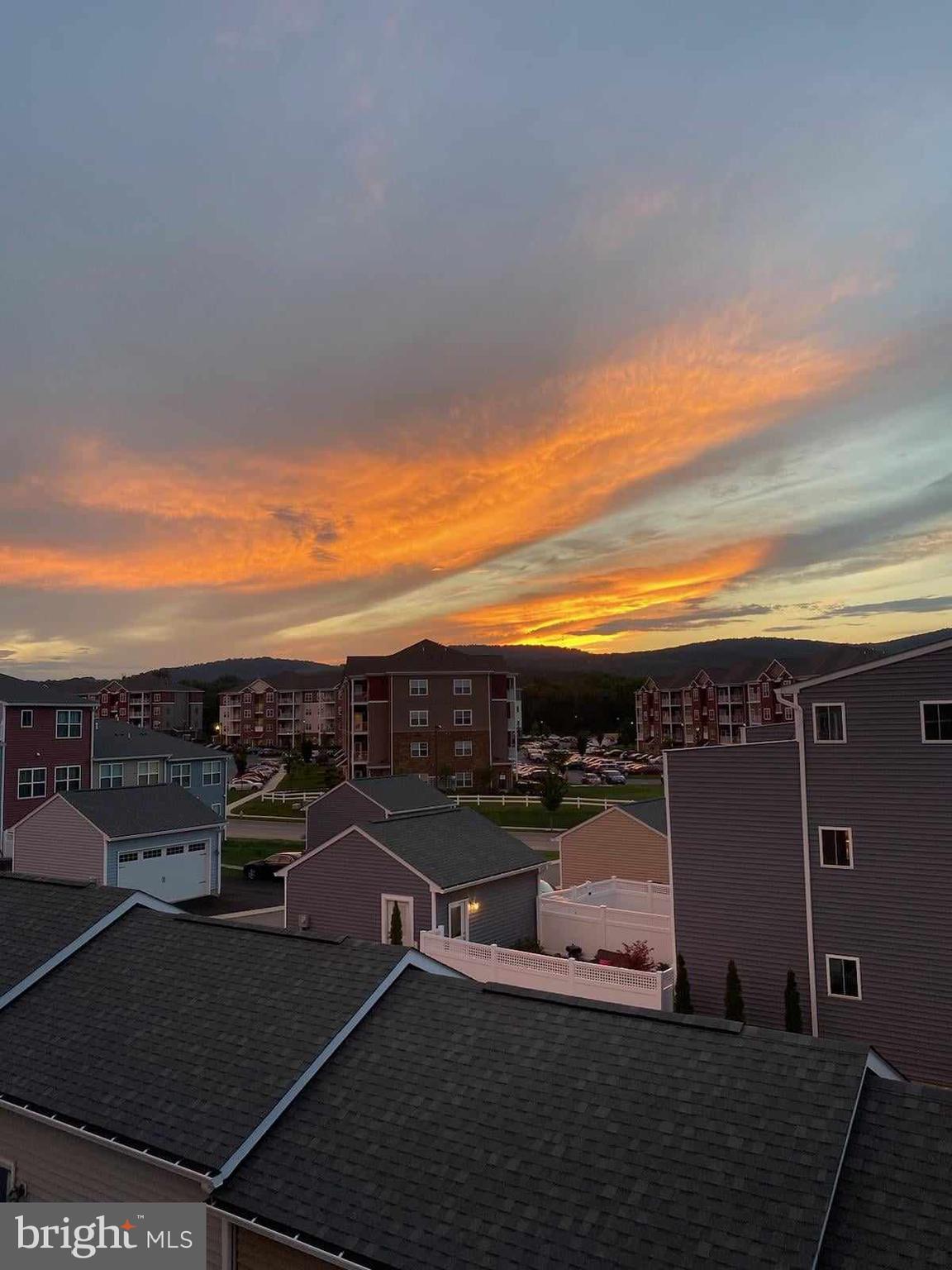 517 Gillespie Drive Frederick, MD 21702 - Photo 10 of 43