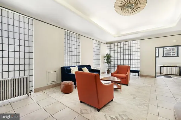 $250,000 | 3925 Davis Place Northwest, Unit 206, Washington, DC 20007