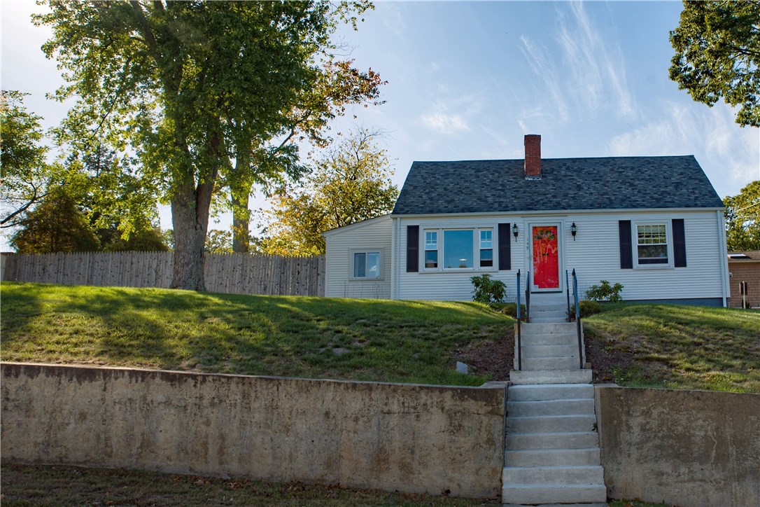 149 Tennyson Road Warwick, RI 02888 - Photo 1 of 18 Gallery Image 1