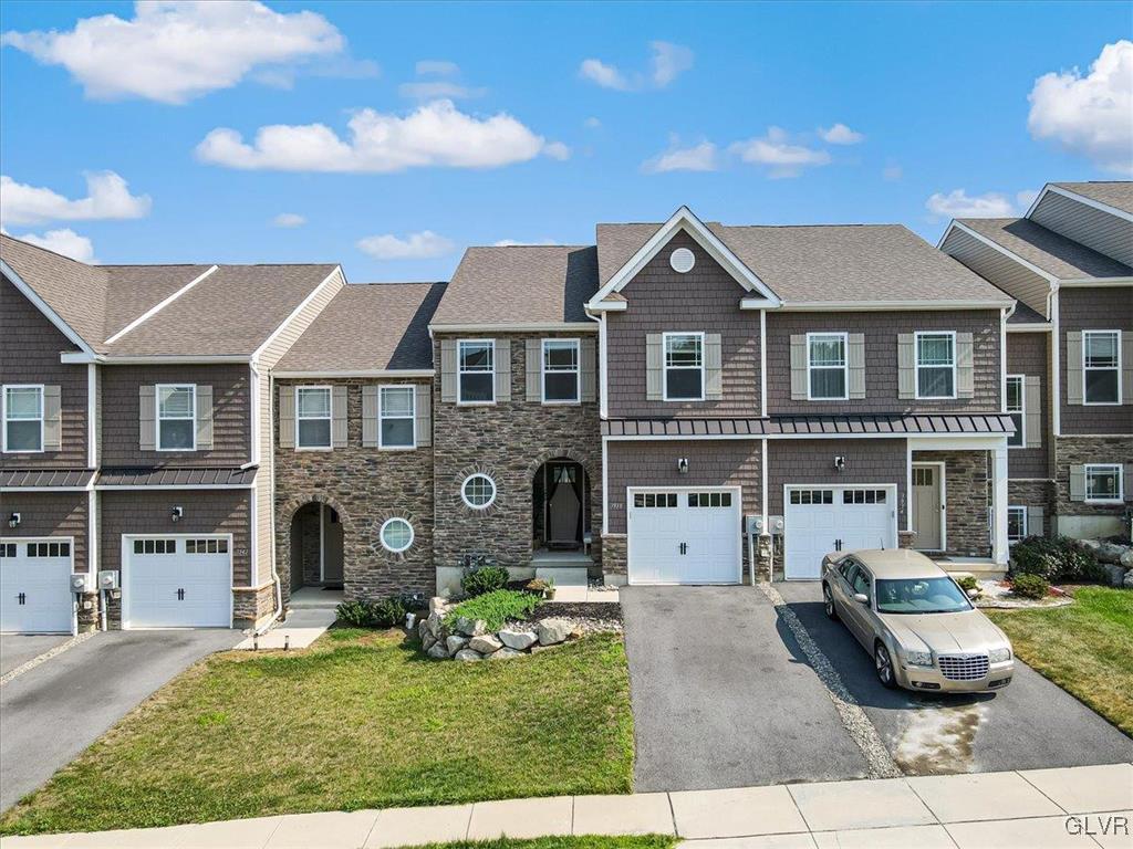 3938 Mink Road Emmaus, PA 18049 - Photo 3 of 41 Gallery Image 3