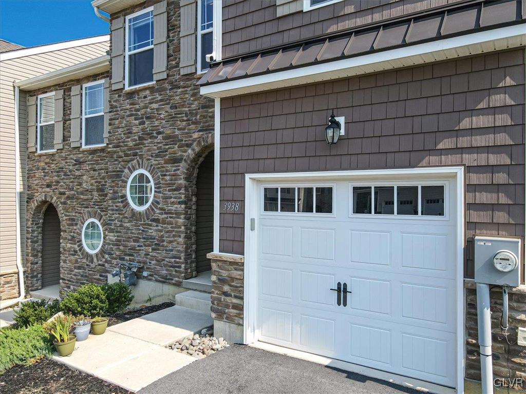 3938 Mink Road Emmaus, PA 18049 - Photo 4 of 41 Gallery Image 4