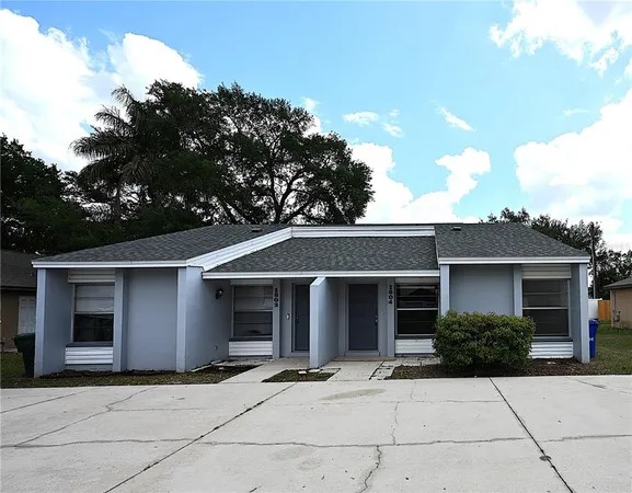 $1,299 | 1804 Crystal Grove Drive, Lakeland, FL 33801