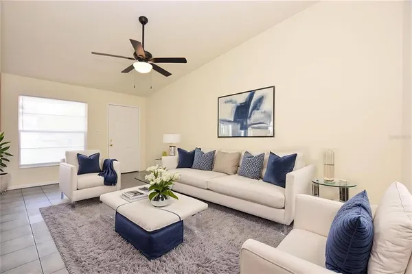 $1,299 | 1804 Crystal Grove Drive, Lakeland, FL 33801