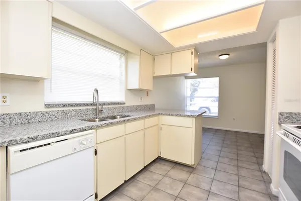 $1,349 | 1804 Crystal Grove Drive, Lakeland, FL 33801