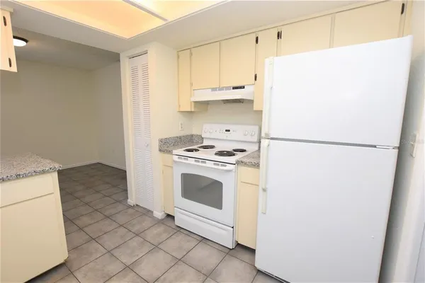 $1,349 | 1804 Crystal Grove Drive, Lakeland, FL 33801