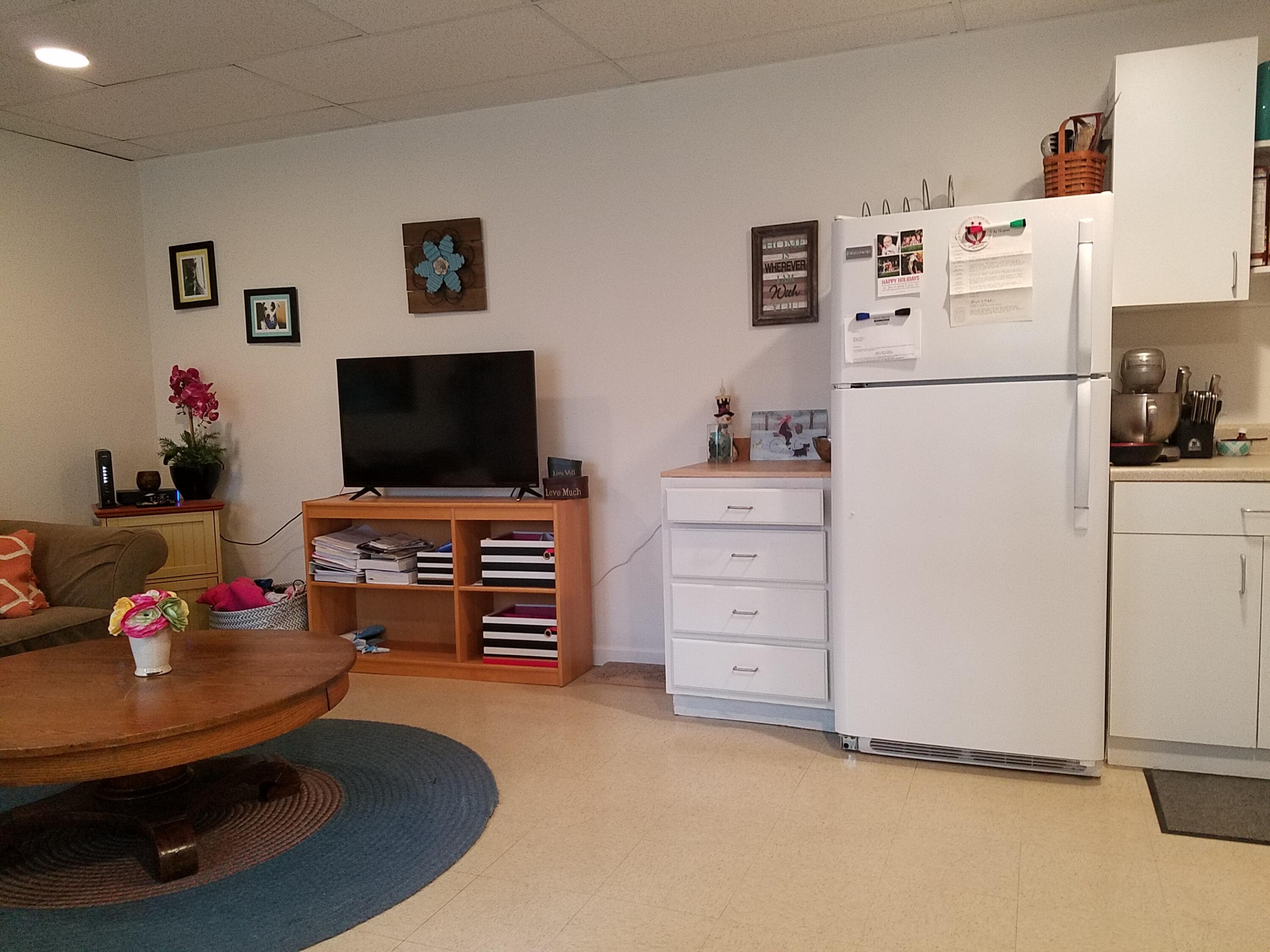 607 Middle Street Bath, ME 04530 - Photo 10 of 28 20170418_160228