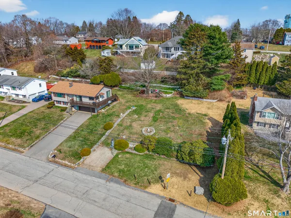 $100,000 | 322 Virgo Drive, Groton, CT 06340