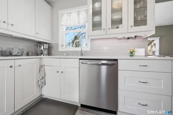 $389,900 | 64 Elm Street, Thomaston, CT 06787