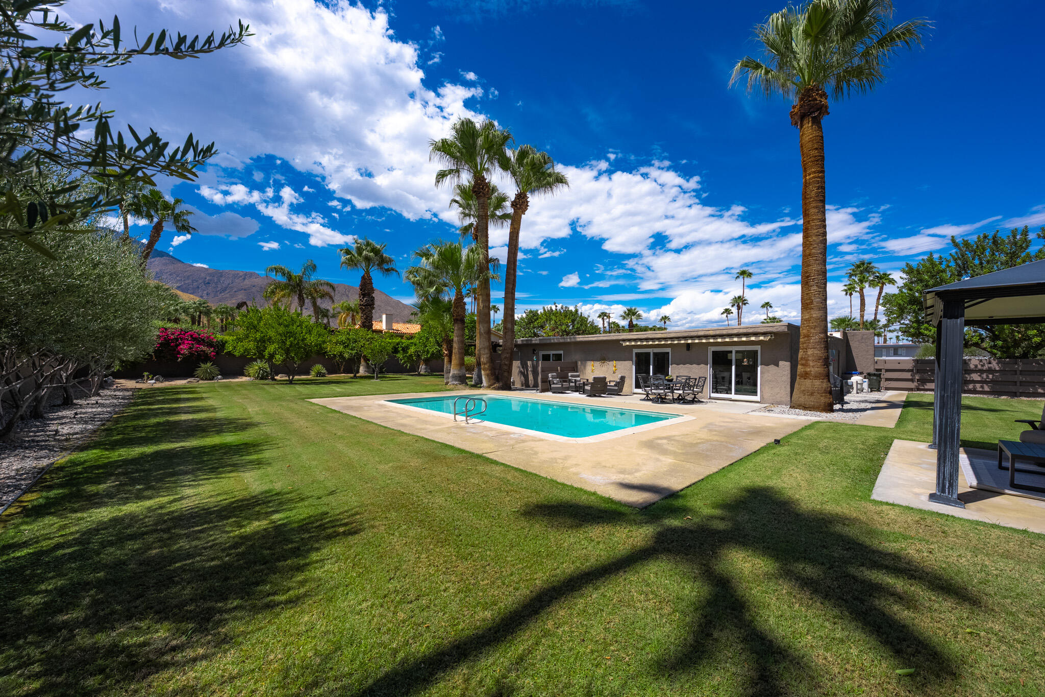 355 West Chino Canyon Road Palm Springs, CA 92262 - Photo 3 of 52 3