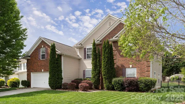 $495,000 | 16731 Macanthra Drive, Charlotte, NC 28213