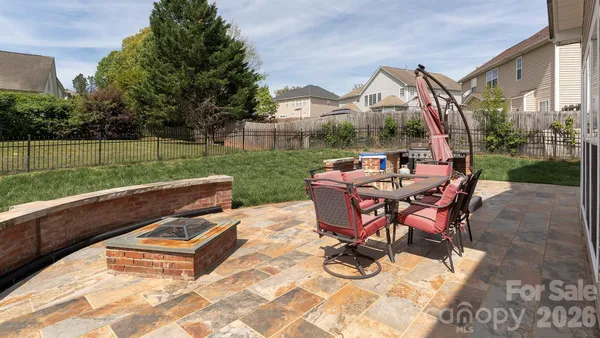 $495,000 | 16731 Macanthra Drive, Charlotte, NC 28213