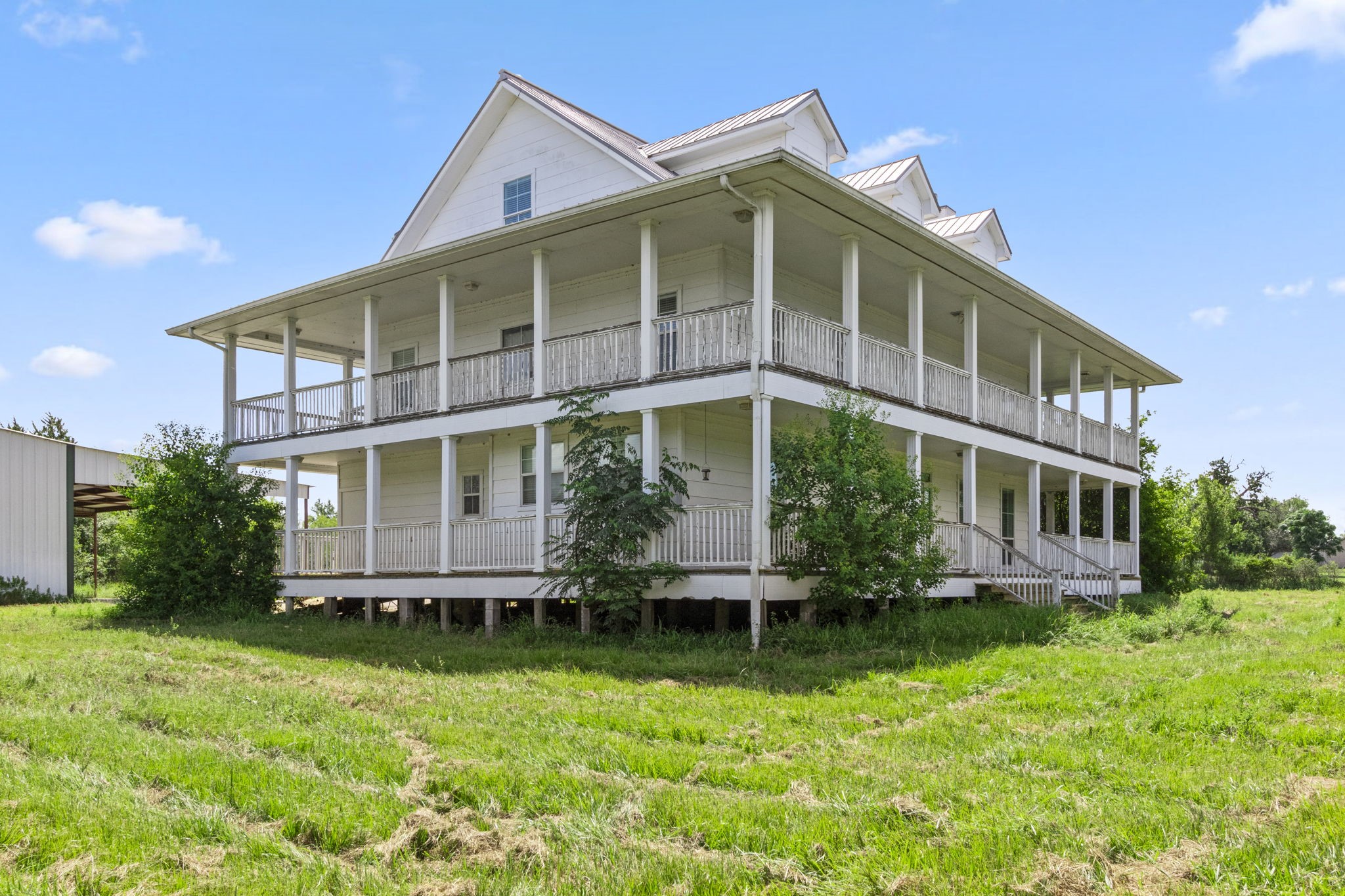 812 West Tobias Road Ellinger, TX 78938 - Photo 4 of 12
