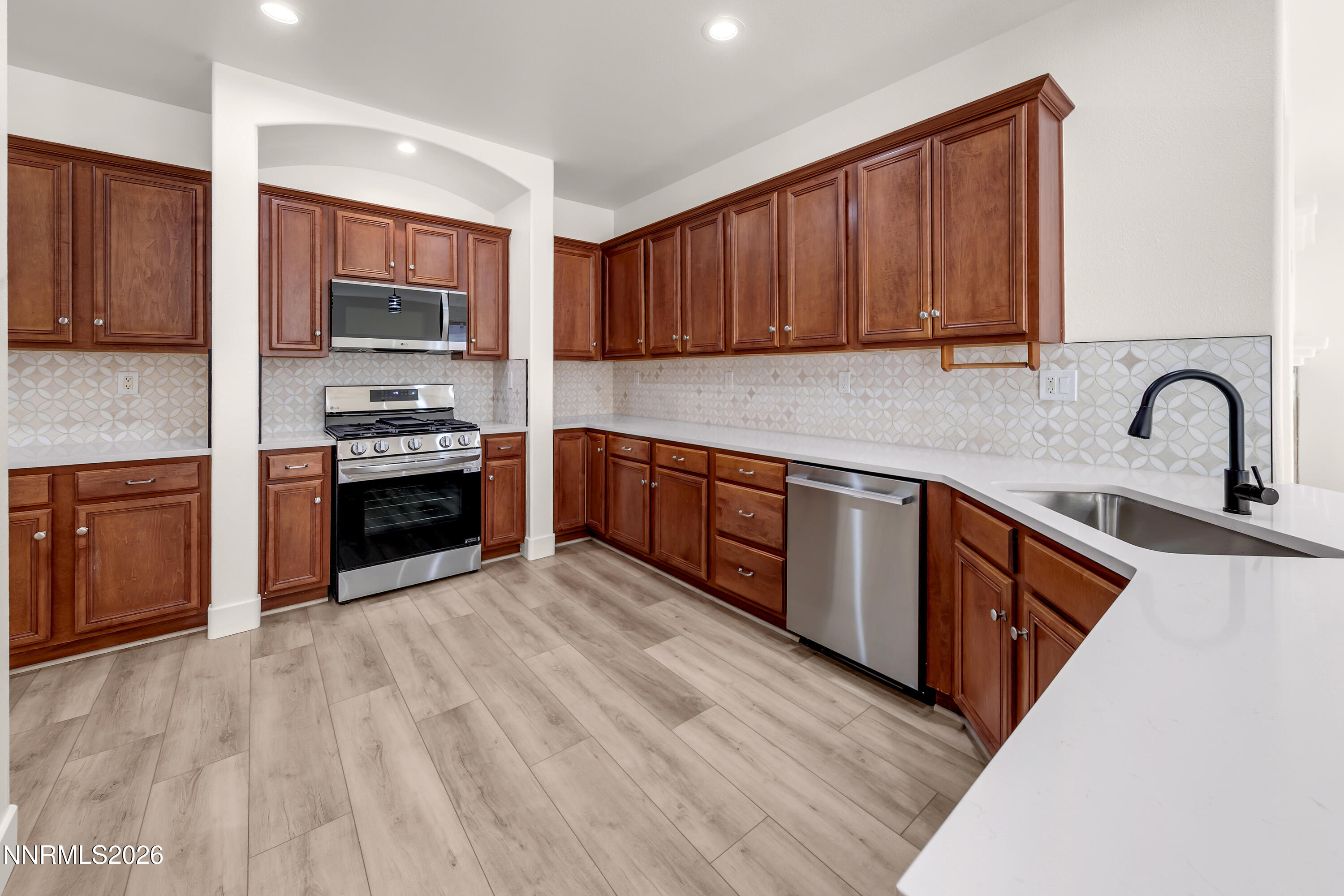 3057 Banestone Road Sparks, NV 89436 - Photo 12 of 52 Banstone3057-013