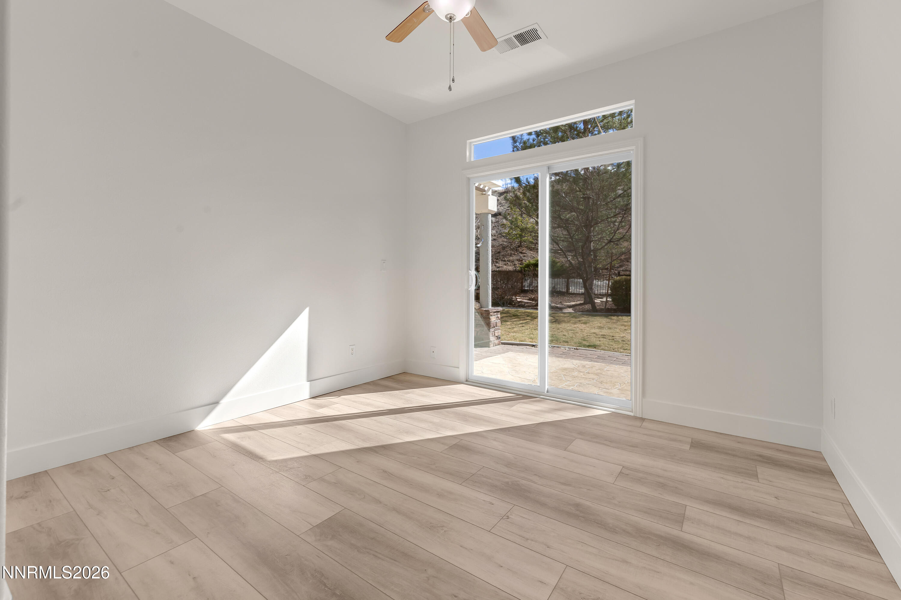 3057 Banestone Road Sparks, NV 89436 - Photo 15 of 52 Banstone3057-016