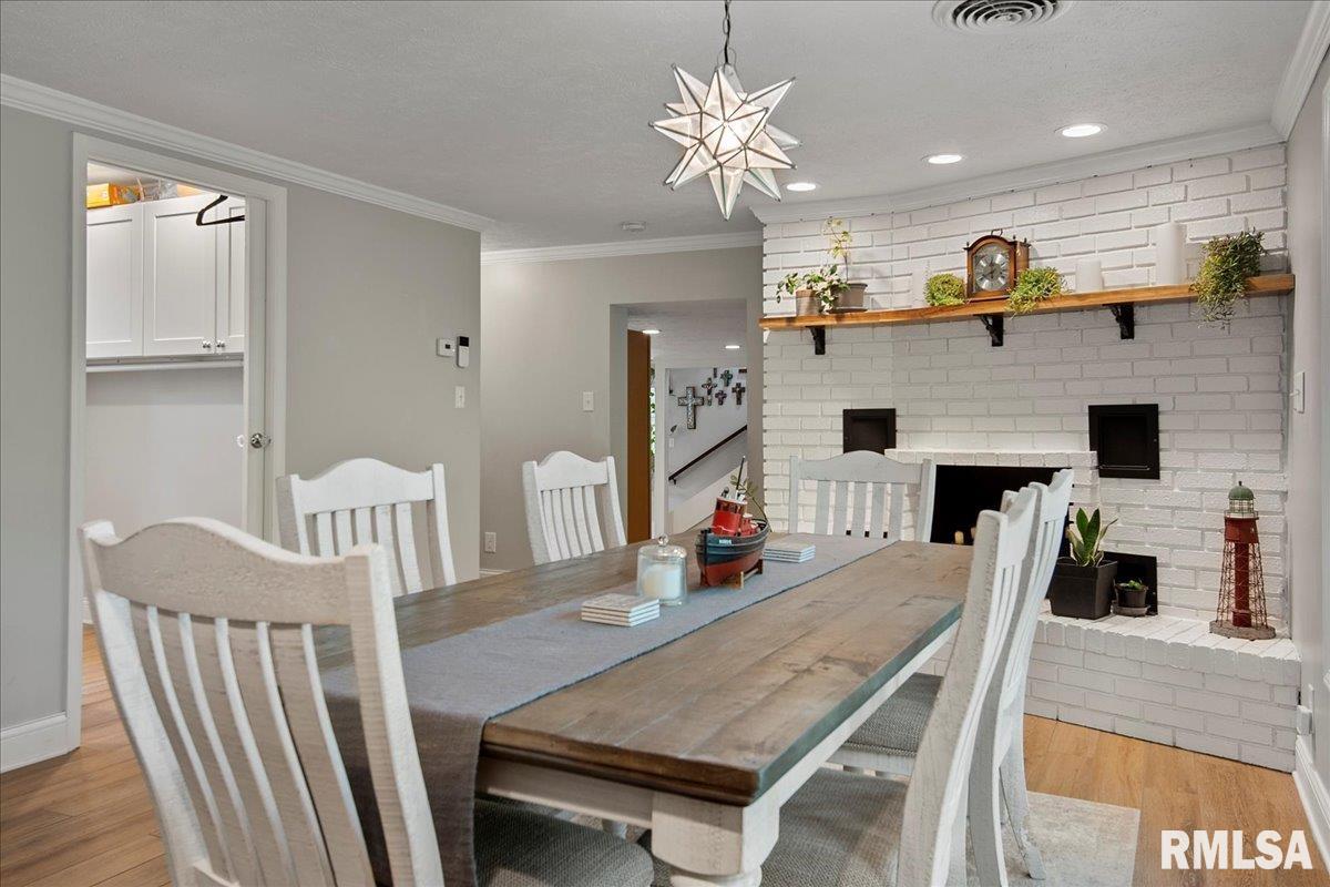 5188 Rock Road Pleasant Plains, IL 62677 - Photo 15 of 43 Gallery Image 15