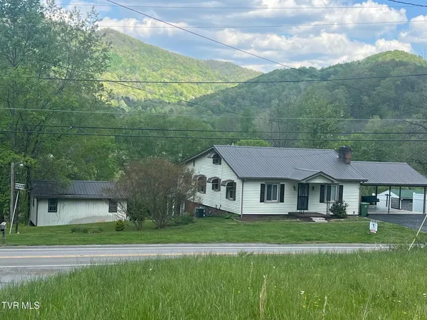 $139,000 | 6284 Highway 421, Pennington Gap, VA 24277