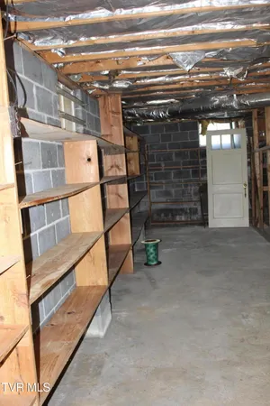 $139,000 | 6284 Highway 421, Pennington Gap, VA 24277