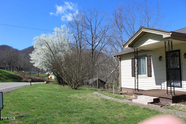 $139,000 | 6284 Highway 421, Pennington Gap, VA 24277