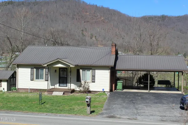 $139,000 | 6284 Highway 421, Pennington Gap, VA 24277