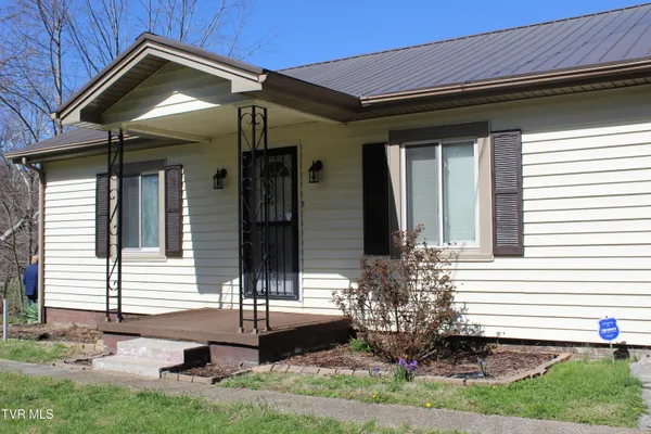 $139,000 | 6284 Highway 421, Pennington Gap, VA 24277